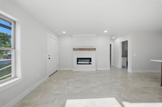 1031 Harris Avenue, Oklahoma City, OK 73107