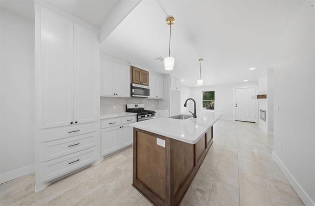 1031 Harris Avenue, Oklahoma City, OK 73107