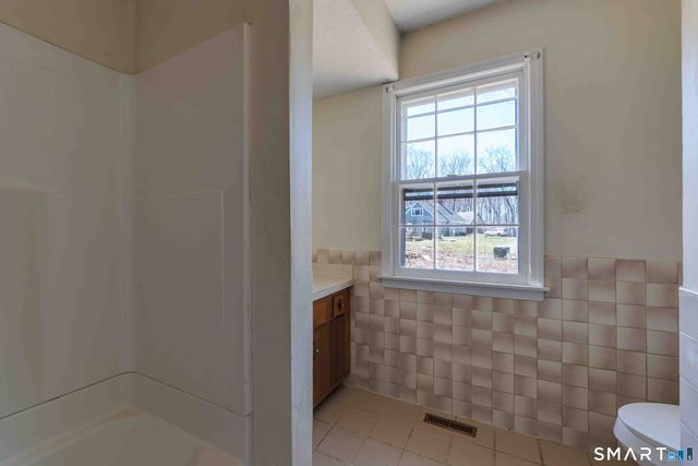 137 Davenport Road, Roxbury, CT 06783