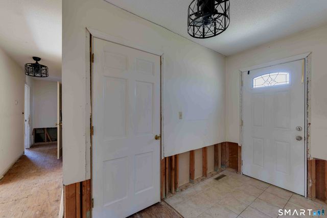 137 Davenport Road, Roxbury, CT 06783