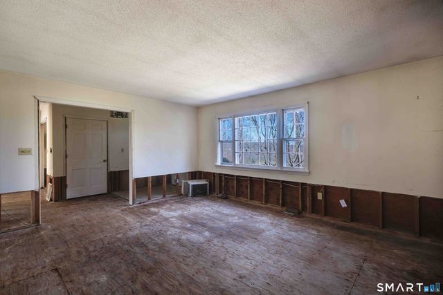 137 Davenport Road, Roxbury, CT 06783