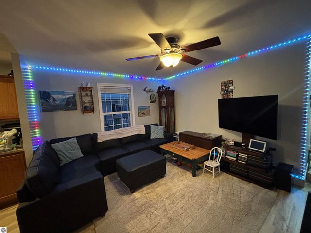 841 Shady Lane, Traverse City, MI 49686