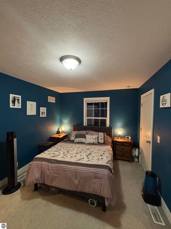 Image 10 of property listing at 841 Shady Lane, Traverse City, MI 49686