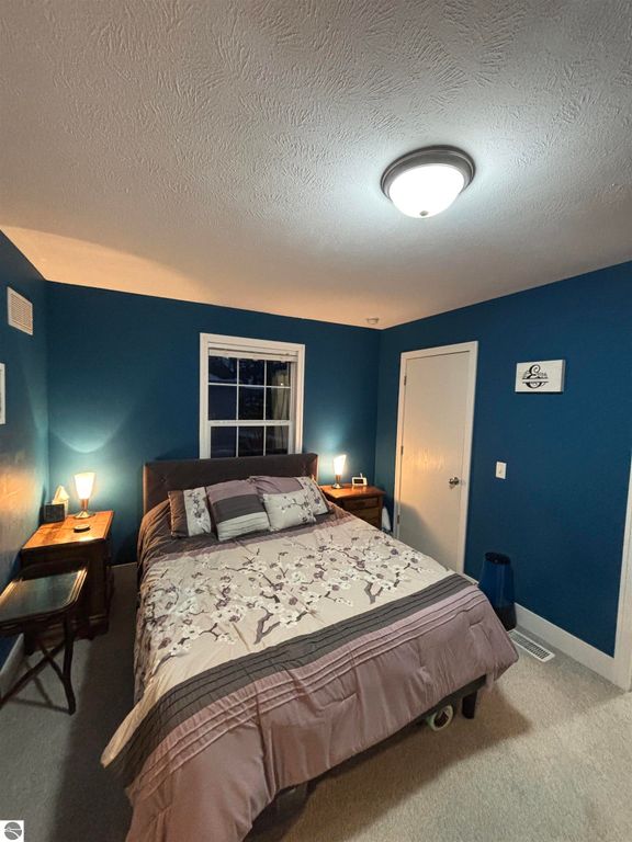 Image 8 of property listing at 841 Shady Lane, Traverse City, MI 49686