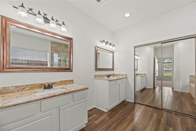 203 Jewel Park Lane, Houston, TX 77094