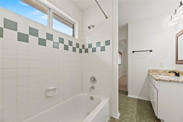 203 Jewel Park Lane, Houston, TX 77094