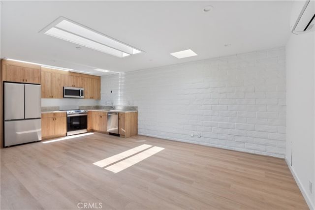1105 N Coast HWY G, Laguna Beach, CA 92651