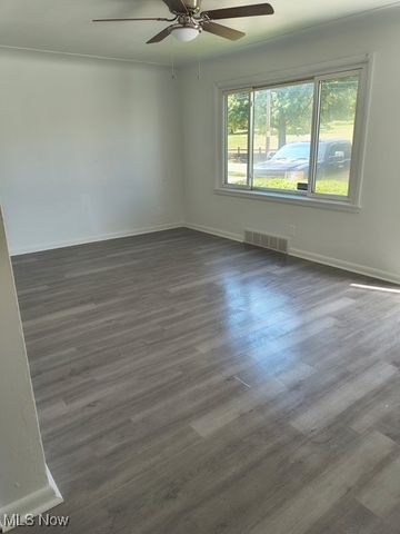 3509 Lenox, Youngstown, OH 44502