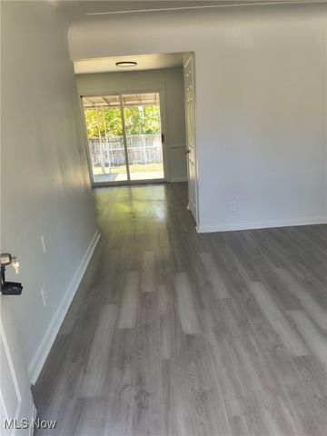 3509 Lenox, Youngstown, OH 44502