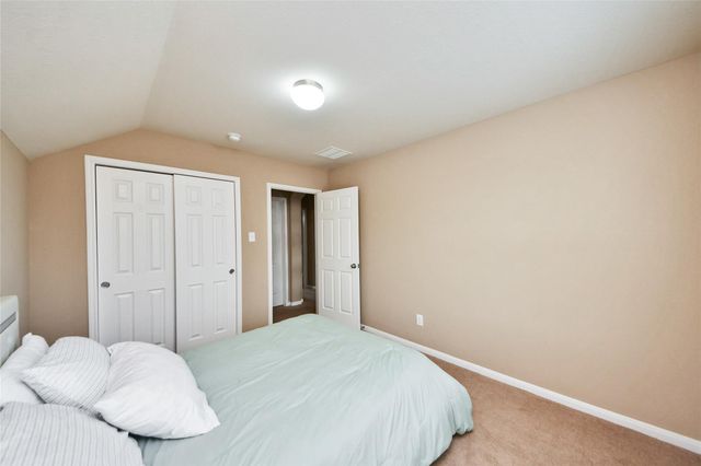 197 Midtown Park Drive, Alvin, TX 77511