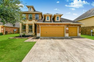197 Midtown Park Drive, Alvin, TX 77511