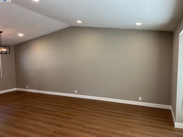 4919 Mohr Ave, Pleasanton, CA 94566