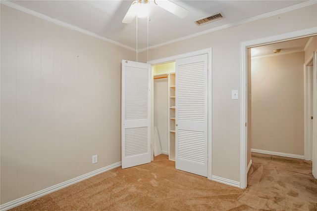 1206 Farnham Court E, Irving, TX 75062