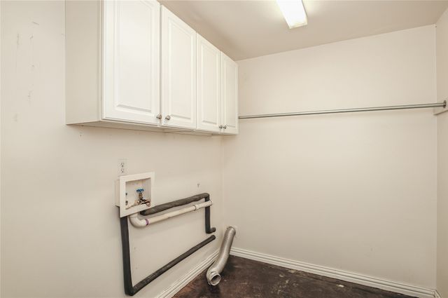 1206 Farnham Court E, Irving, TX 75062