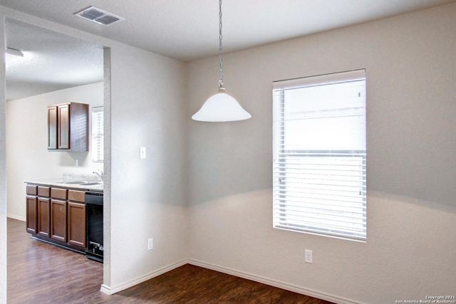 2710 Telder Path, San Antonio, TX 78228