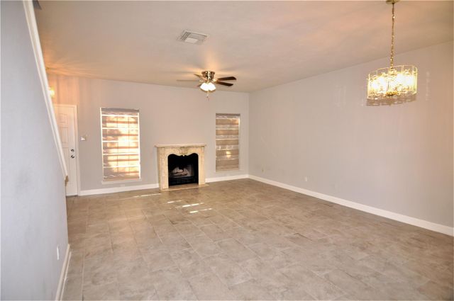 17481 Red Oak Drive 17481, Houston, TX 77090