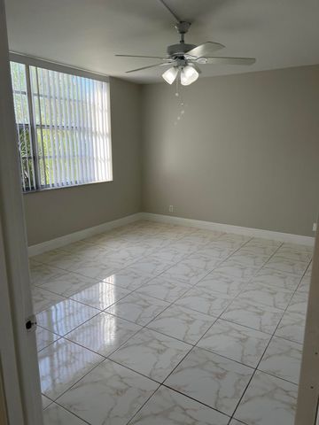 24 Abbey Lane 204, Delray Beach, FL 33446