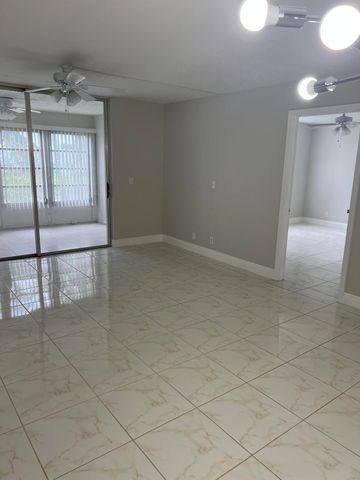 24 Abbey Lane 204, Delray Beach, FL 33446