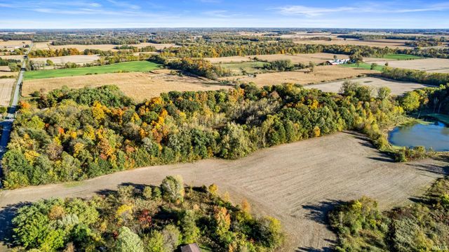 2142 S State Road 5 57, Pierceton, IN 46562