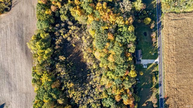 2142 S State Road 5 57, Pierceton, IN 46562