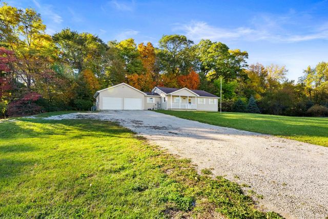 2142 S State Road 5 57, Pierceton, IN 46562