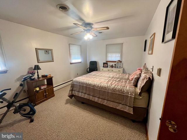 716 WINIFRED RD, Cumberland, MD 21502