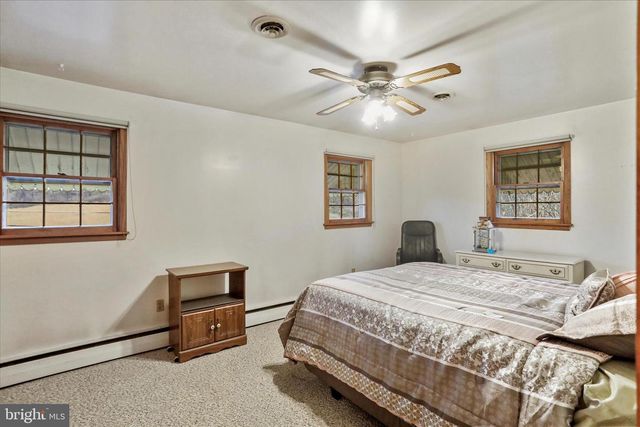 716 WINIFRED RD, Cumberland, MD 21502