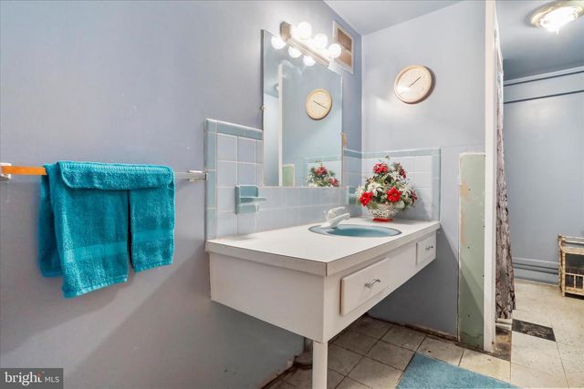 716 WINIFRED RD, Cumberland, MD 21502