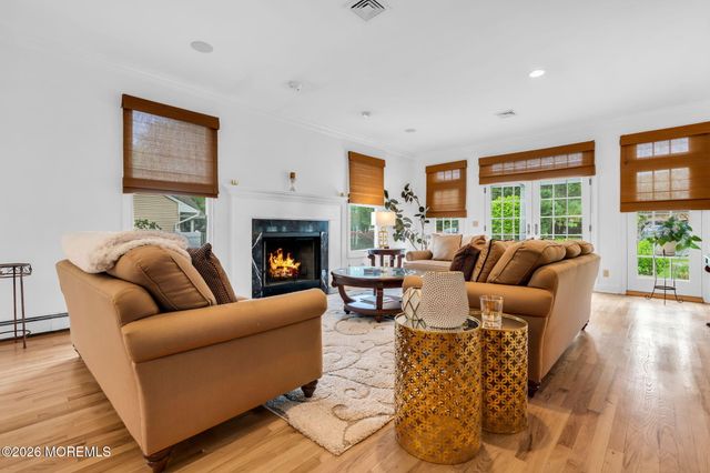 657 Valley Road, Brielle, NJ 08730