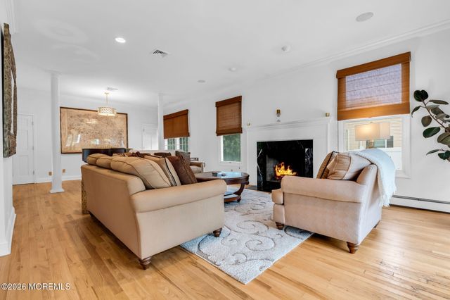 657 Valley Road, Brielle, NJ 08730