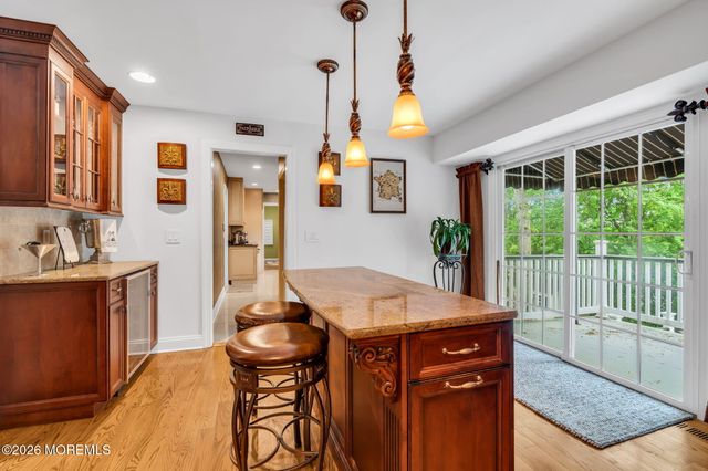 657 Valley Road, Brielle, NJ 08730