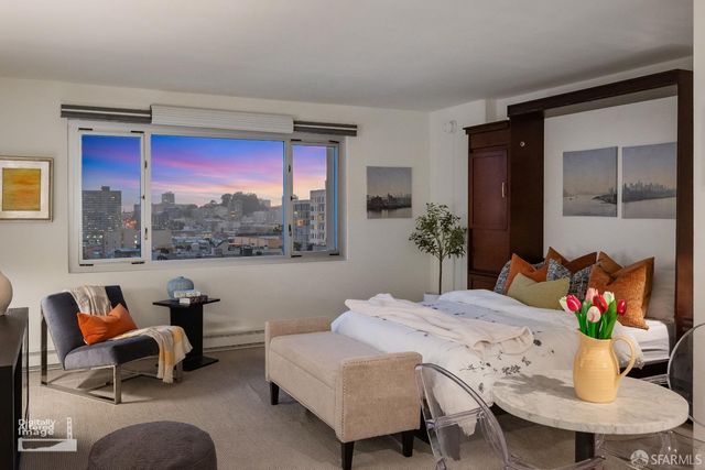 1001 Pine Street 1308, San Francisco, CA 94109