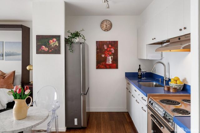 1001 Pine Street 1308, San Francisco, CA 94109