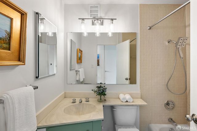 1001 Pine Street 1308, San Francisco, CA 94109