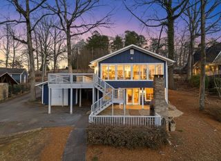412 Rockcove Road, Inman, SC 29349