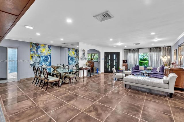9450 E Broadview Dr, Bay Harbor Islands, FL 33154