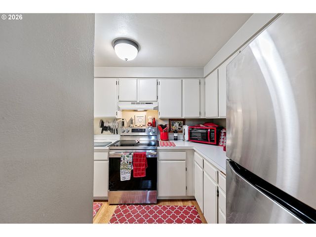 151 TREEHILL Loop, Eugene, OR 97405