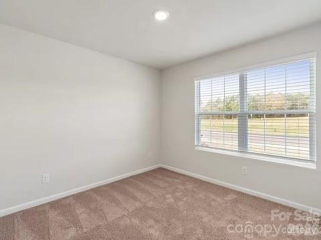 1637 Nia Road, Charlotte, NC 28215