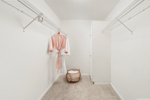 2266 Auhuhu Street, Pearl City, HI 96782