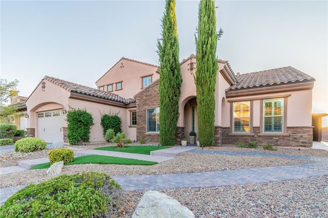 2893 Grande Arch Street, Henderson, NV 89044