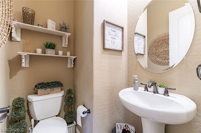 2893 Grande Arch Street, Henderson, NV 89044