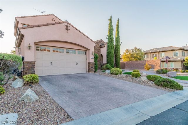2893 Grande Arch Street, Henderson, NV 89044