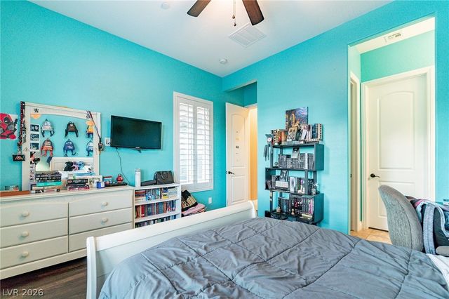 2893 Grande Arch Street, Henderson, NV 89044