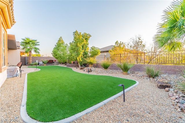 2893 Grande Arch Street, Henderson, NV 89044