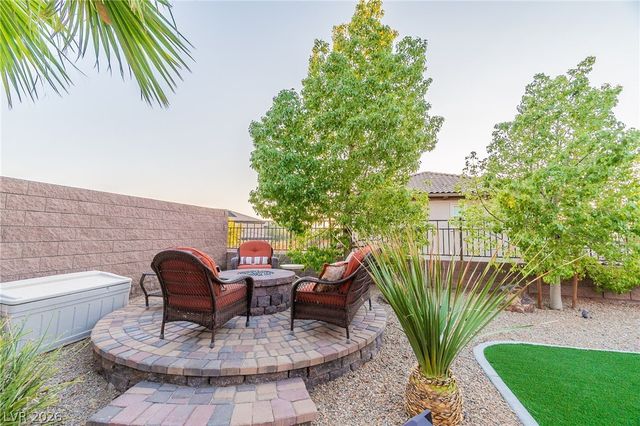 2893 Grande Arch Street, Henderson, NV 89044