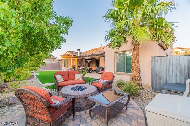2893 Grande Arch Street, Henderson, NV 89044