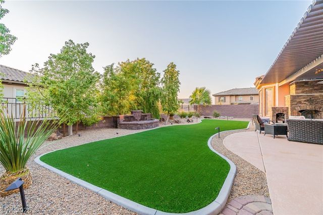 2893 Grande Arch Street, Henderson, NV 89044