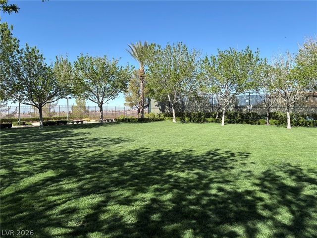 2893 Grande Arch Street, Henderson, NV 89044