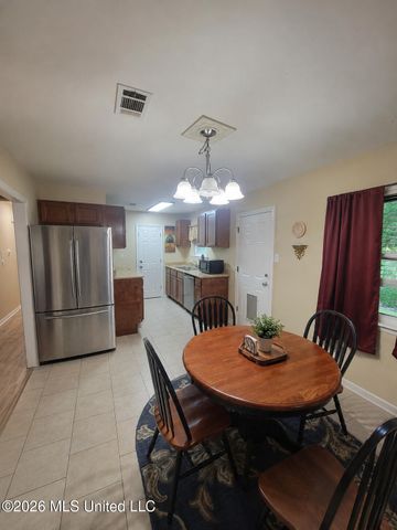 15916 Big Ridge Road, Biloxi, MS 39532