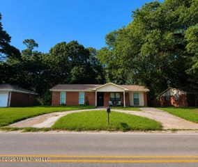 15916 Big Ridge Road, Biloxi, MS 39532